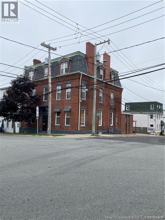 101 Carleton Street
