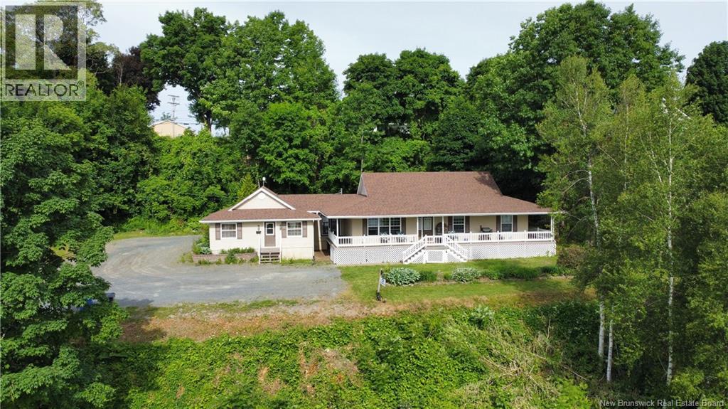 105 Bridge Street Property Photo 1