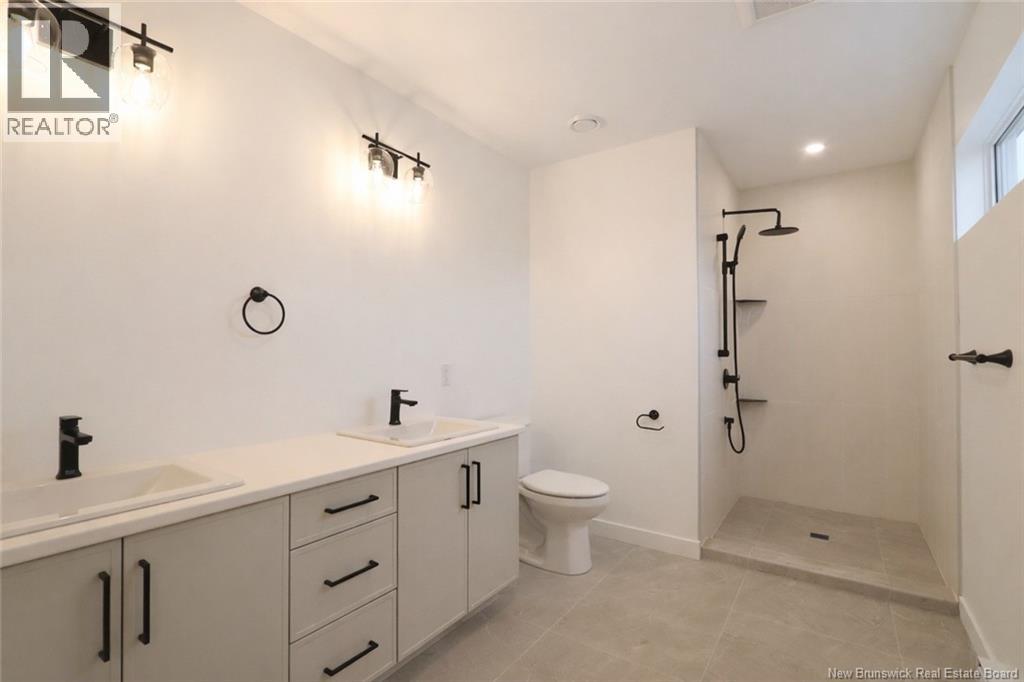 1141 La Vallée Property Photo 23