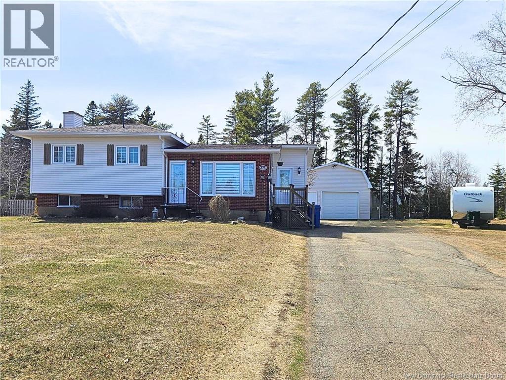 4333 Bellefeuille Property Photo 1