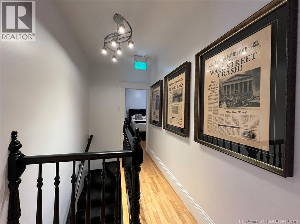 87 De L'église Street Property Photo 20