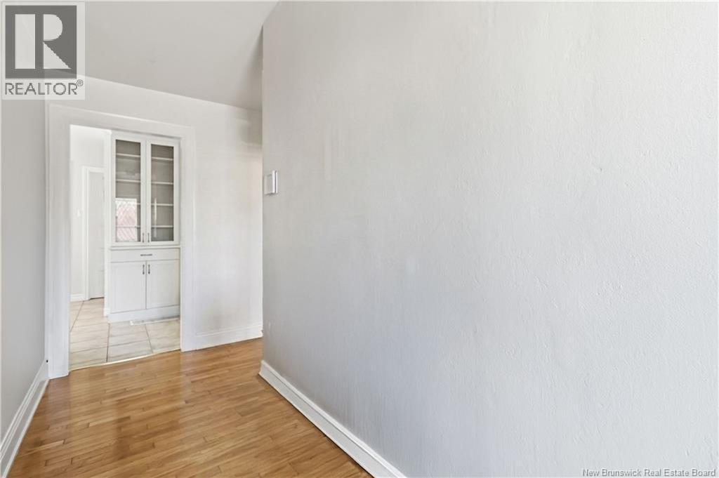 37 Winter Avenue Property Photo 4