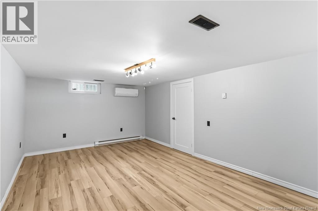 37 Winter Avenue Property Photo 35