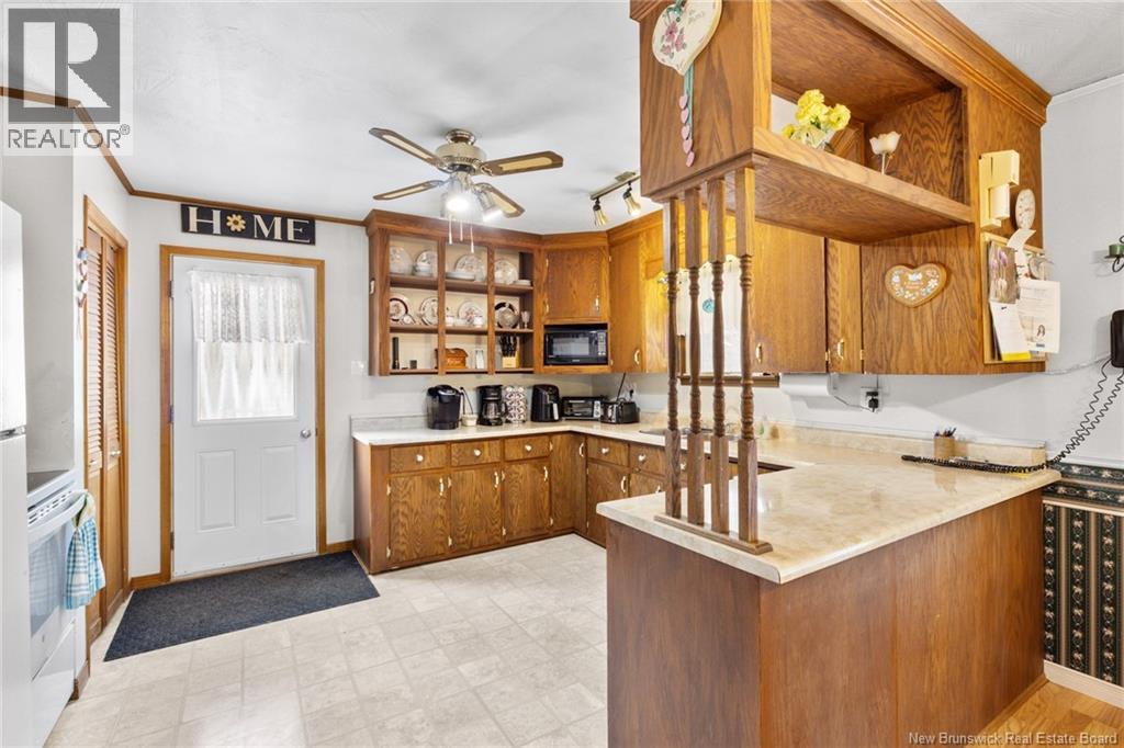 64 Maple Street Property Photo 4