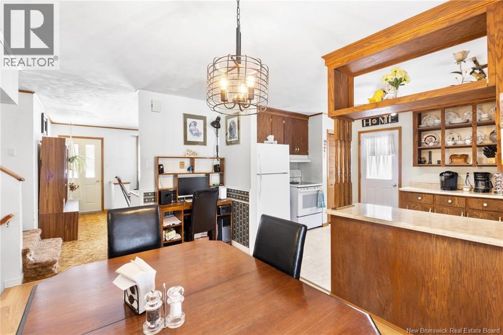 64 Maple Street Property Photo 7