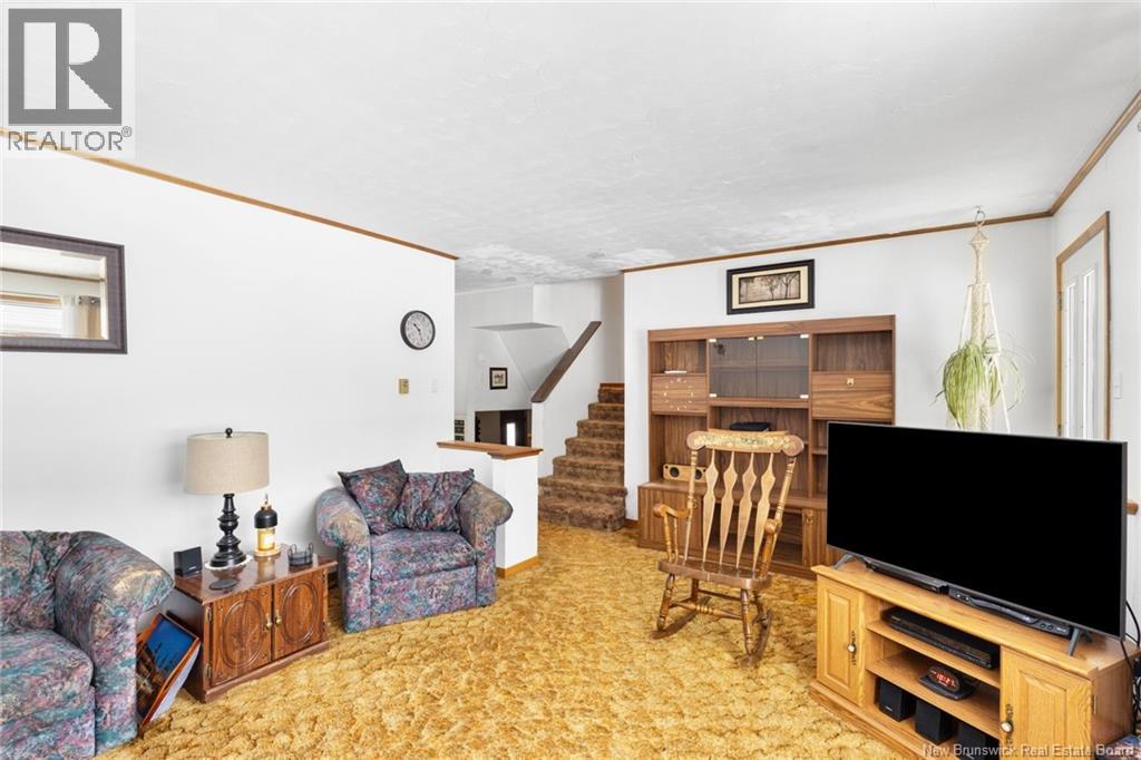 64 Maple Street Property Photo 10