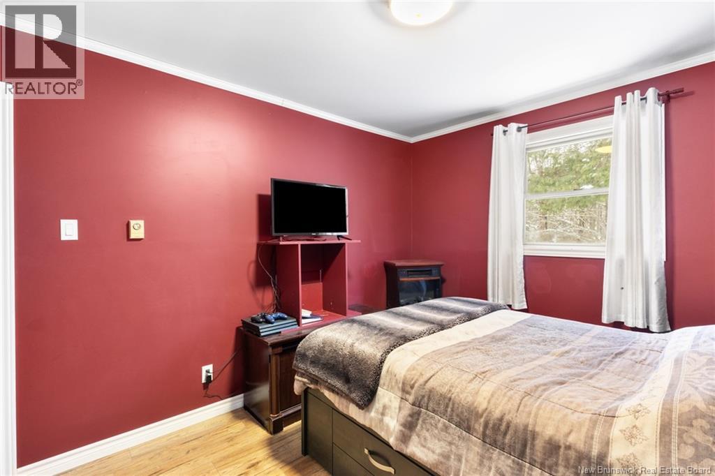64 Maple Street Property Photo 18
