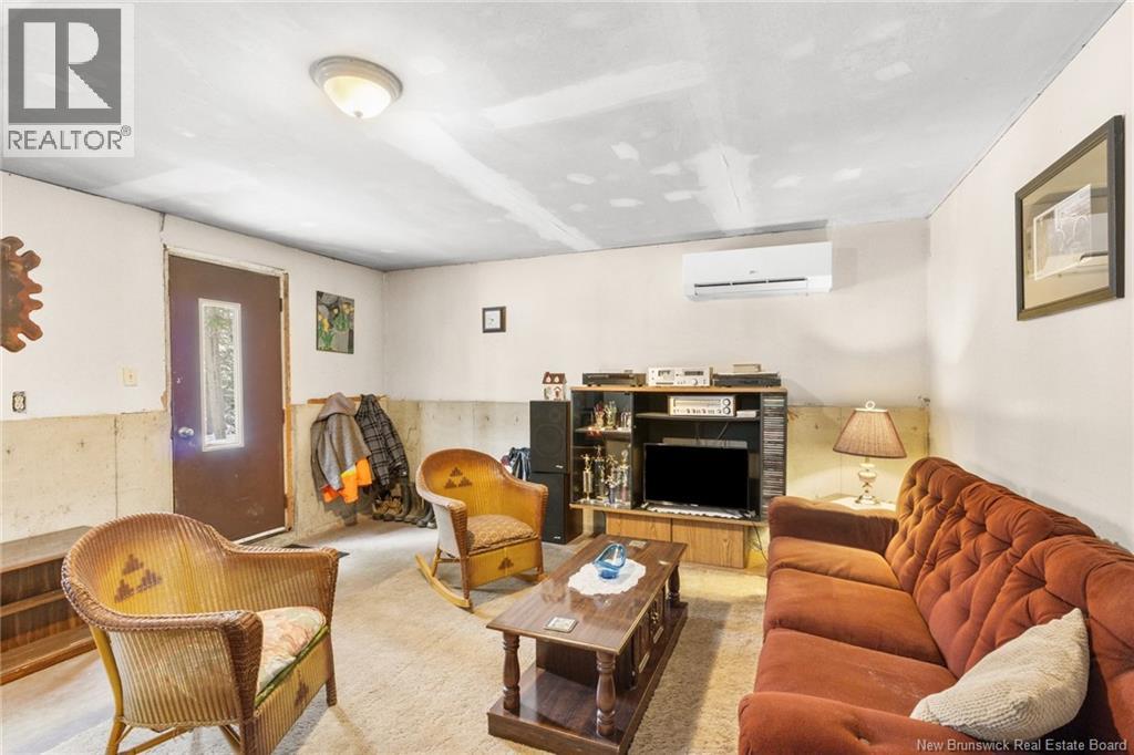 64 Maple Street Property Photo 24