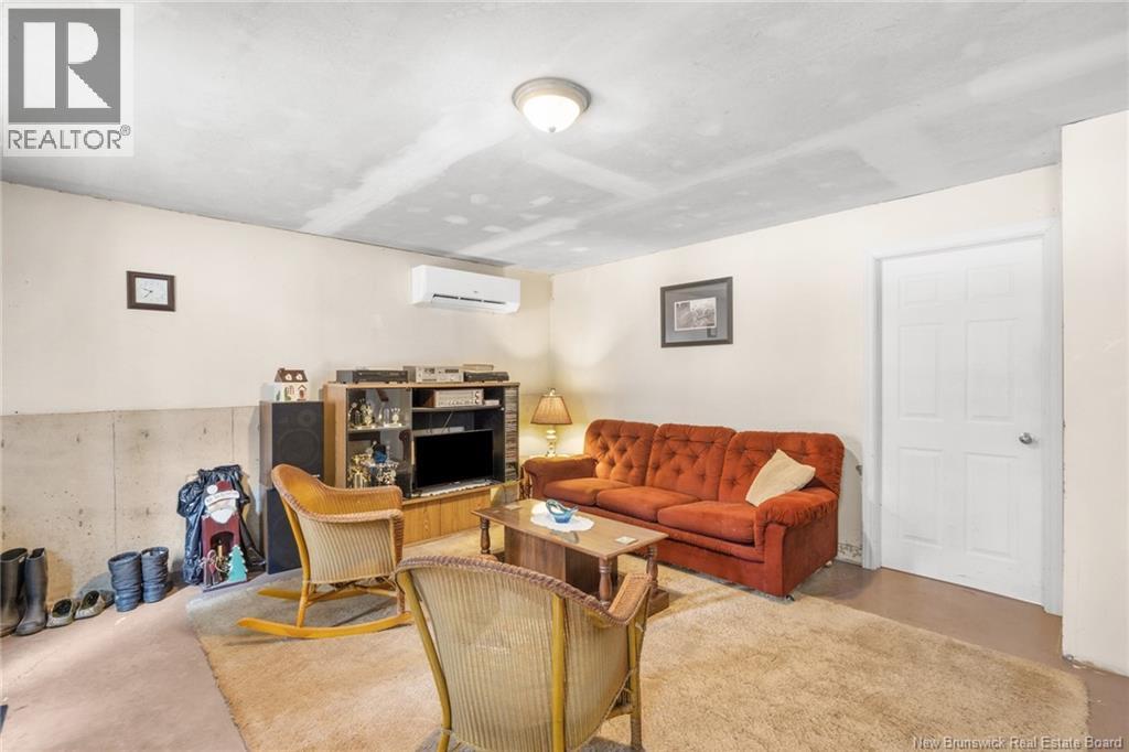 64 Maple Street Property Photo 25