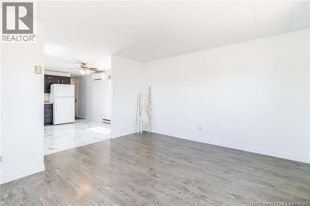2 Macintosh Street Property Photo 7