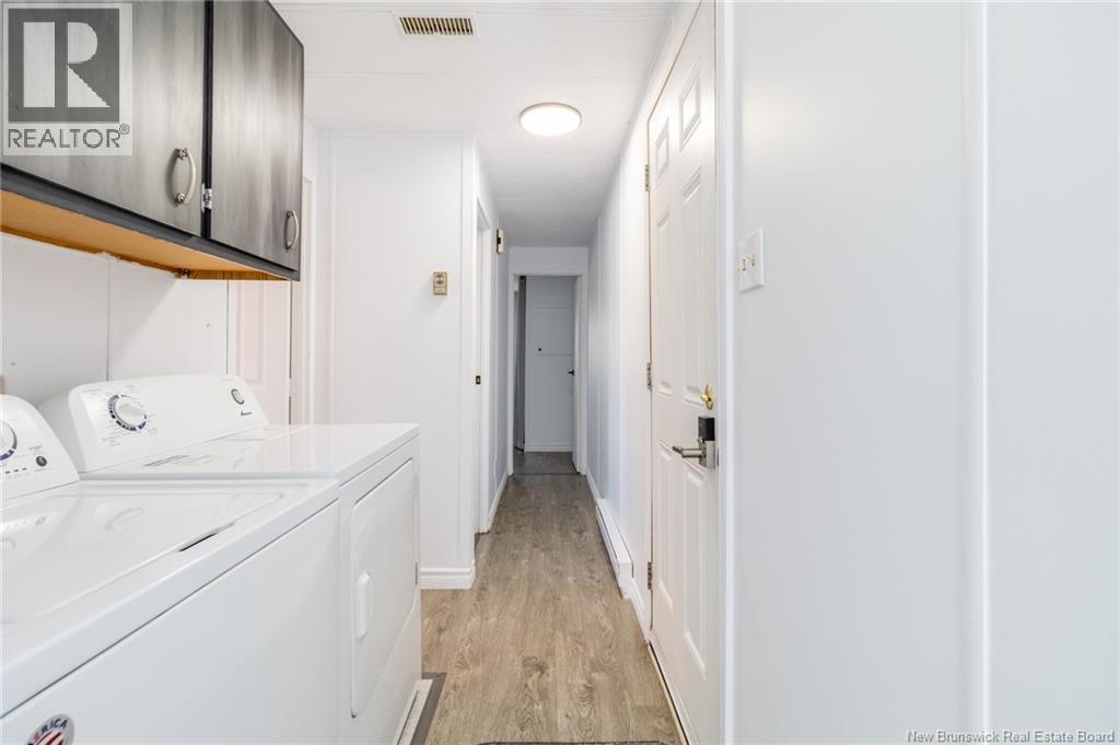 2 Macintosh Street Property Photo 12