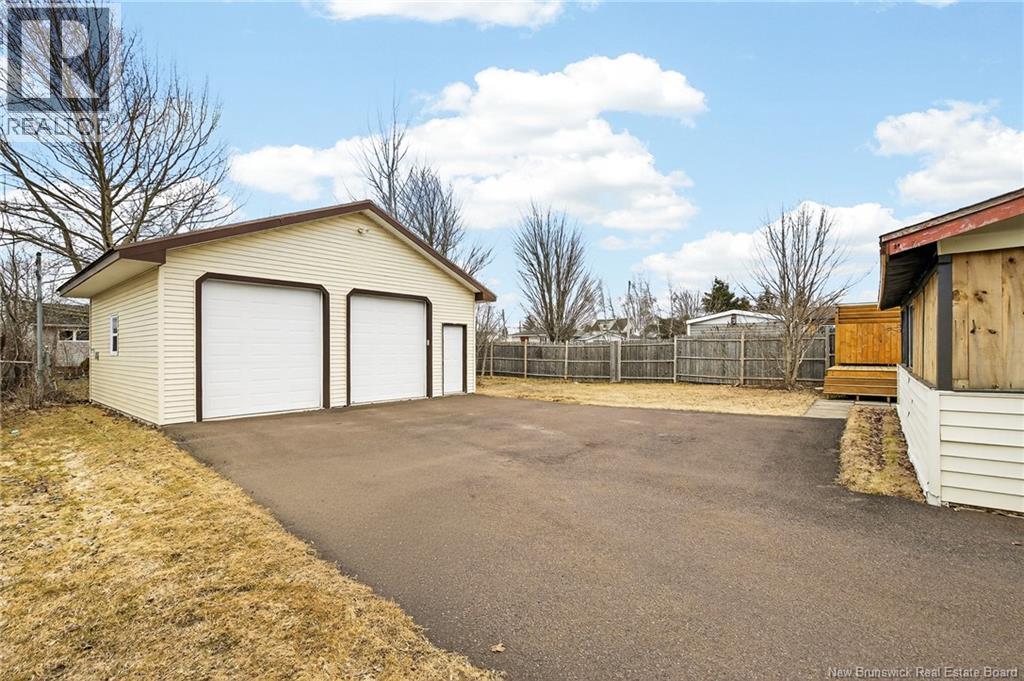 175 Second Avenue Property Photo 4