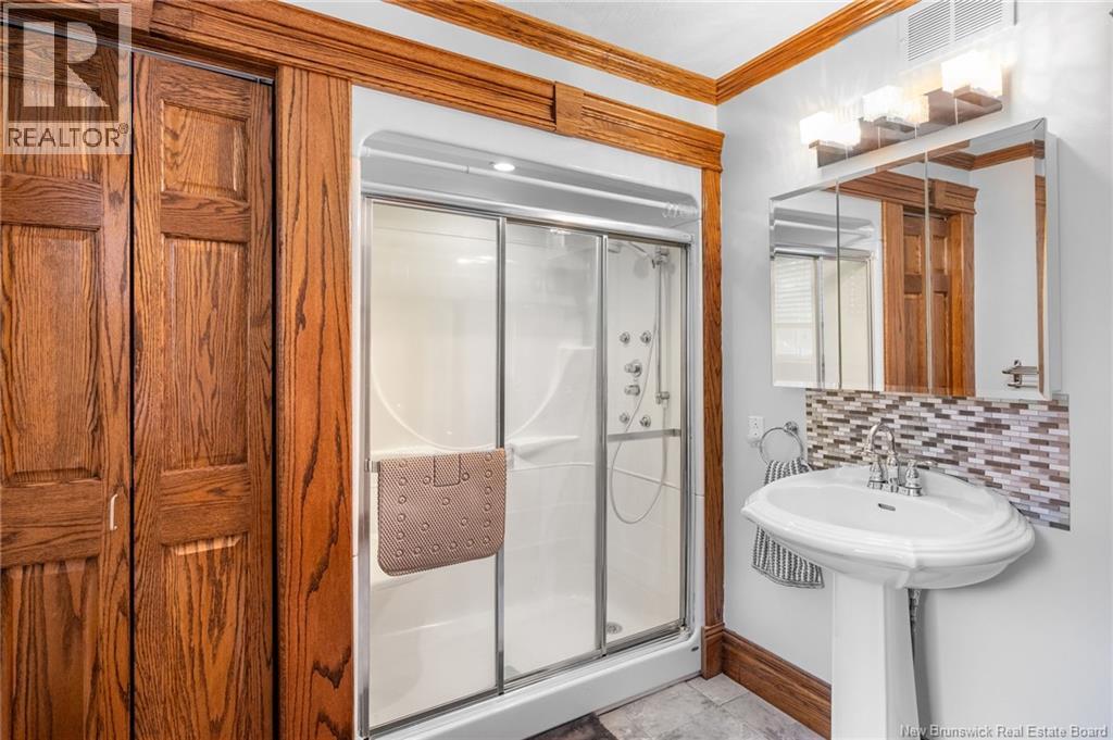 3 Chatellerault Avenue Property Photo 28