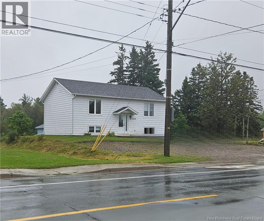 326 1ere Rue Property Photo 3