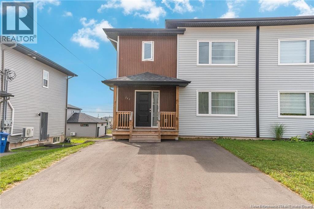 245 Lorette Property Photo 1