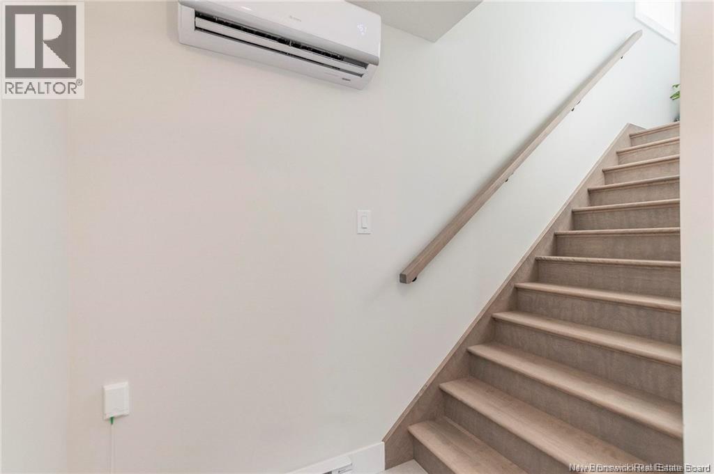 245 Lorette Property Photo 20