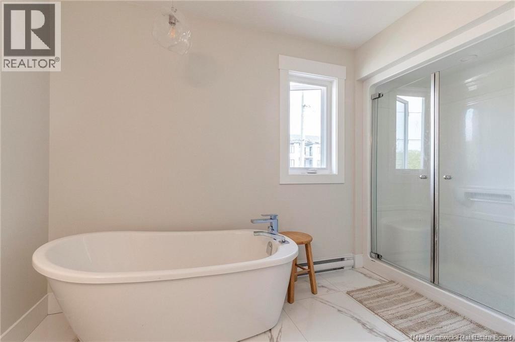 245 Lorette Property Photo 26