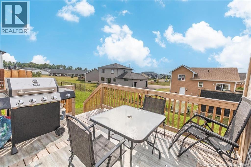 245 Lorette Property Photo 43