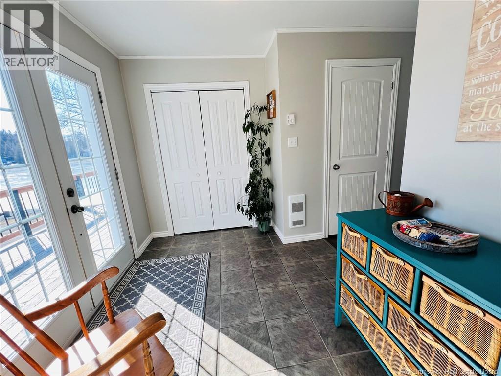 19 Fleet Lane Property Photo 6