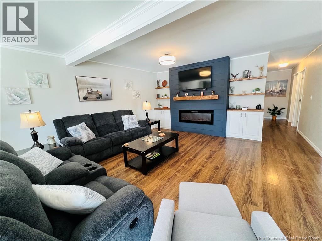 19 Fleet Lane Property Photo 30