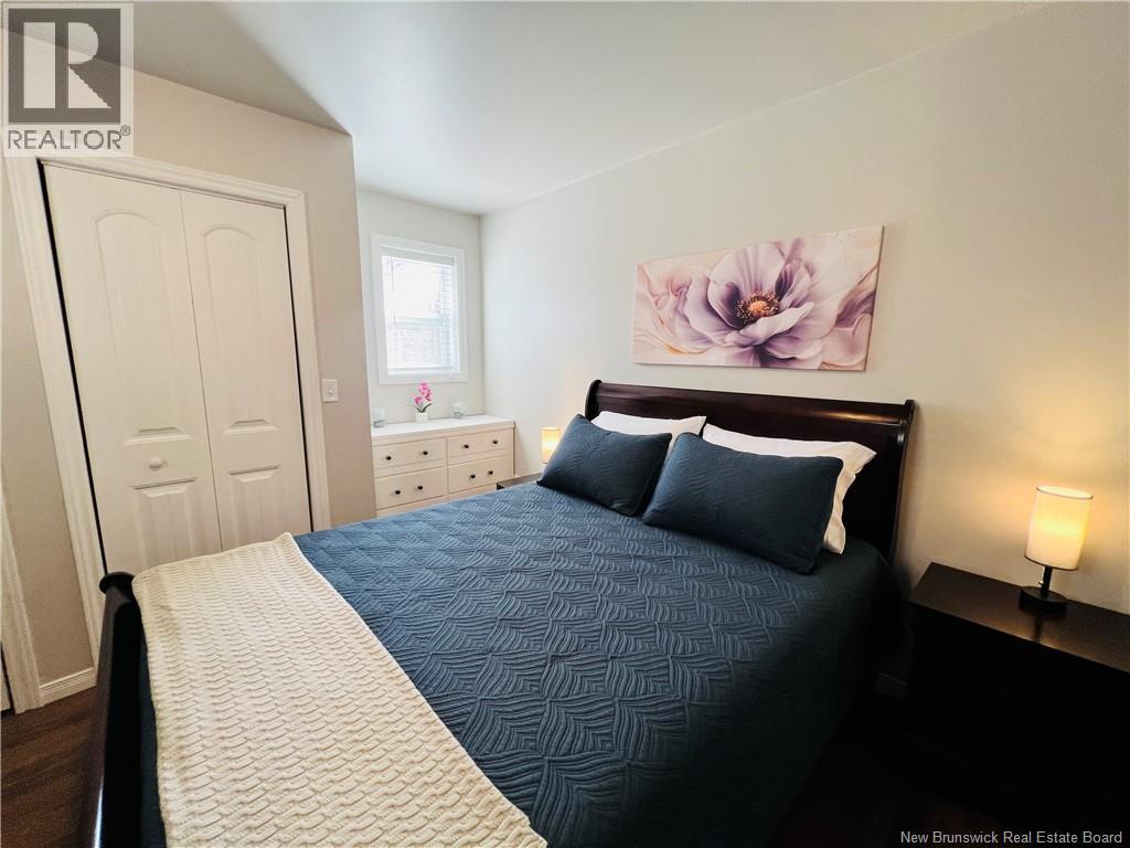 19 Fleet Lane Property Photo 37