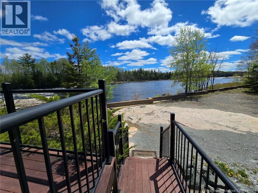 52 Shamrock Valley Property Photo 10