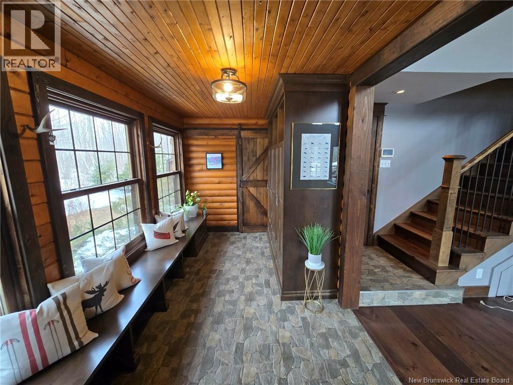 52 Shamrock Valley Property Photo 16