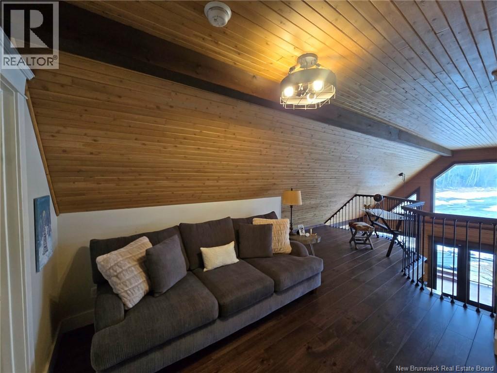 52 Shamrock Valley Property Photo 44