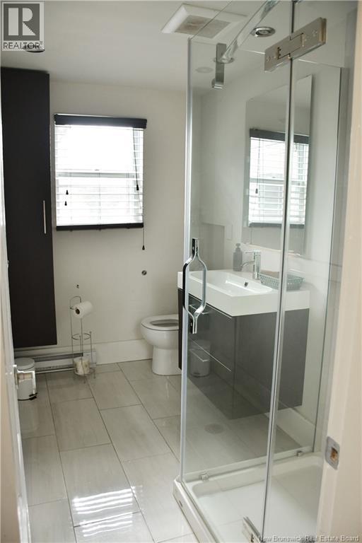 3 Cross Unit# F Property Photo 15