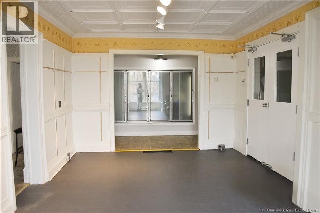 3 Cross Unit# F Property Photo 17