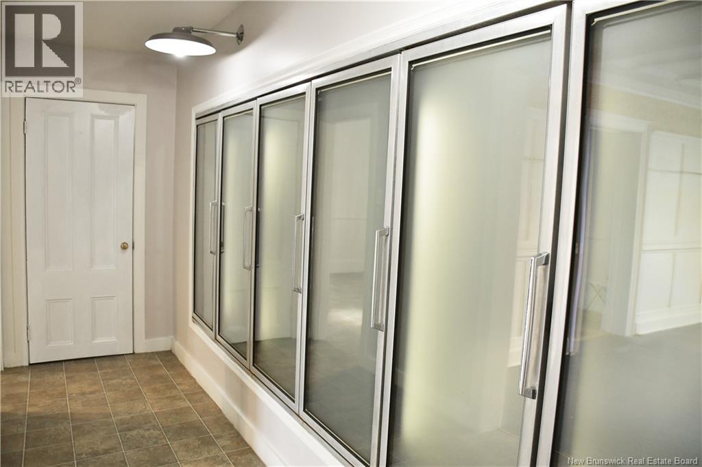 3 Cross Unit# F Property Photo 20