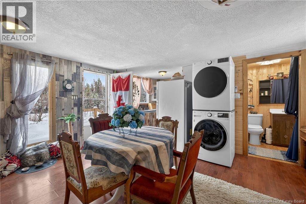 1394 Degrace Street Property Photo 11