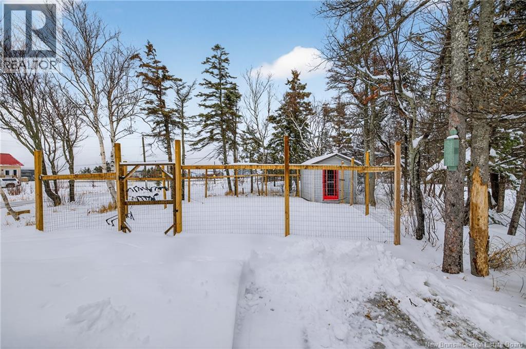 1394 Degrace Street Property Photo 14
