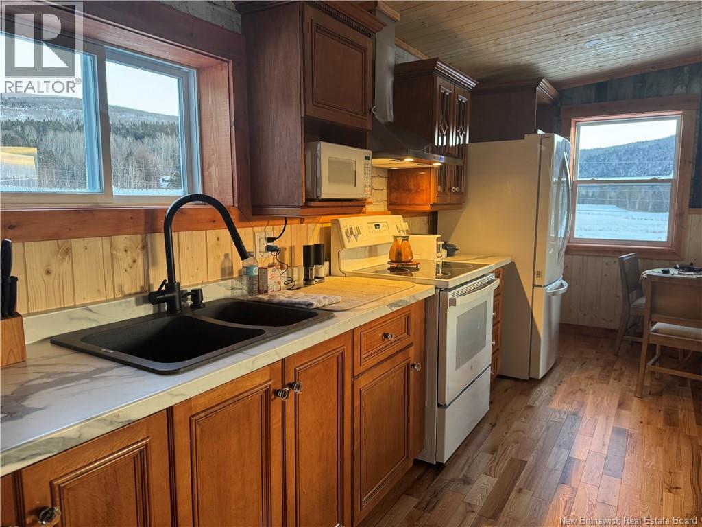 64 Baseline Road Property Photo 15