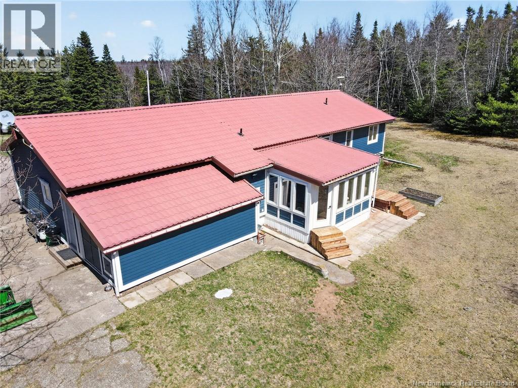 915 Dawson Property Photo 48