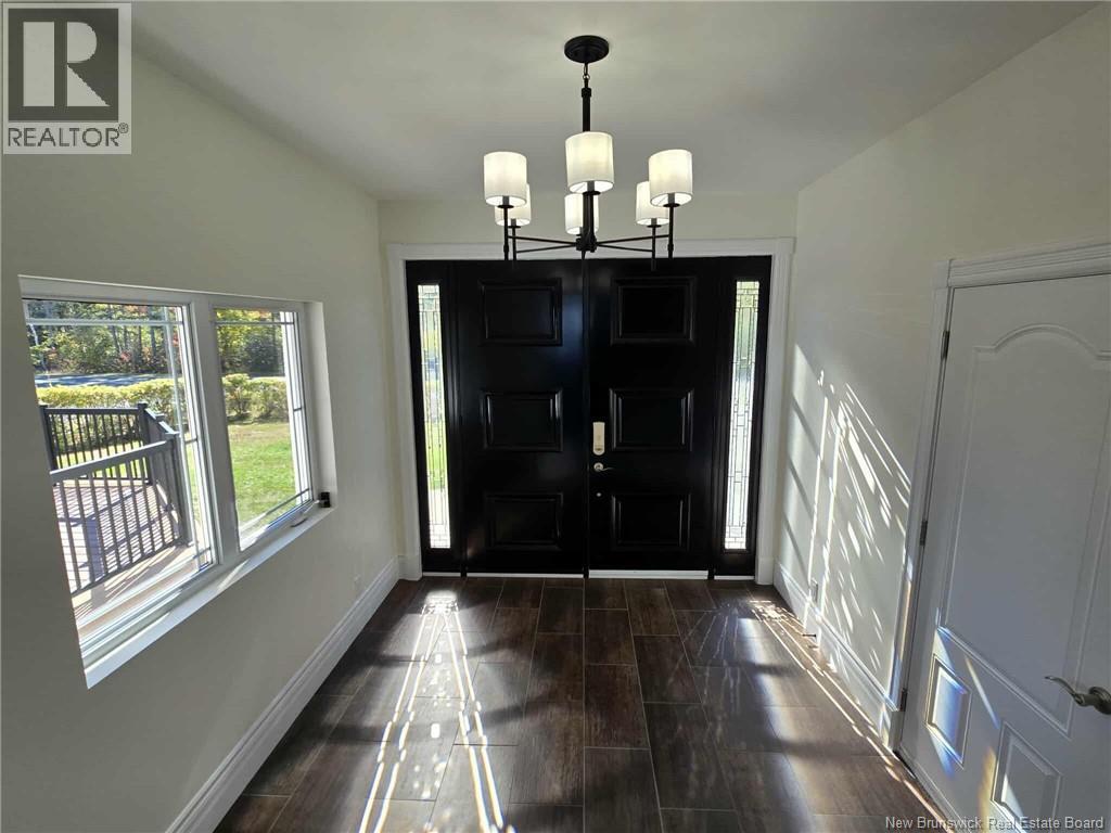 2156 Queen Elizabeth Drive Property Photo 17