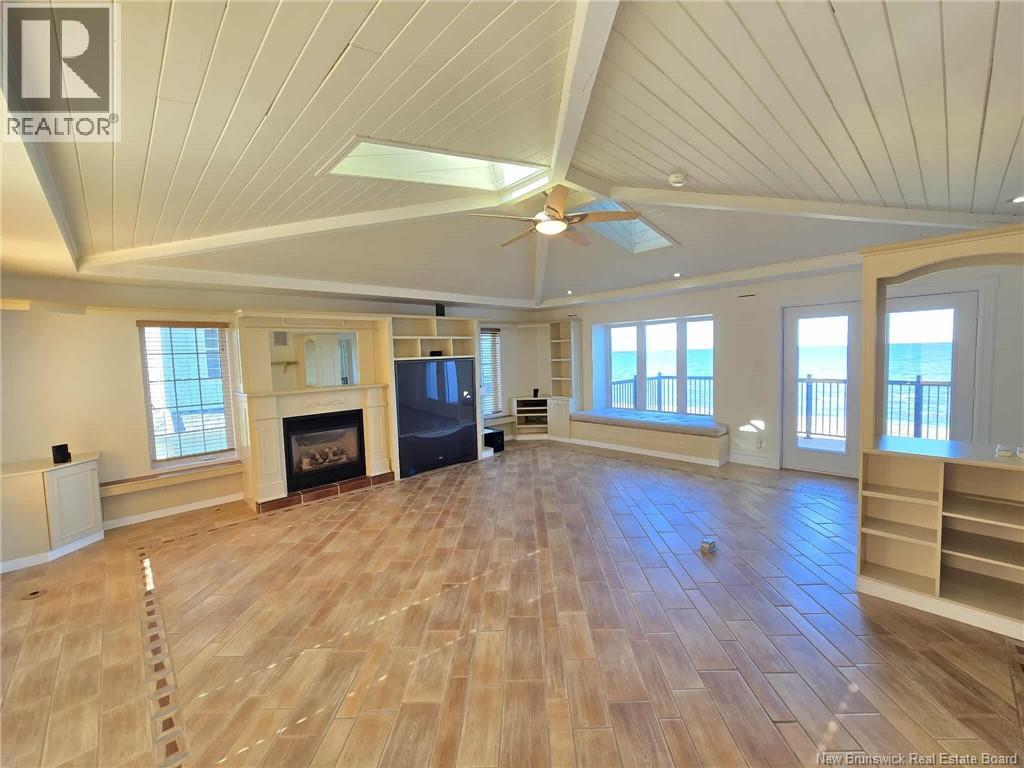 2156 Queen Elizabeth Drive Property Photo 38