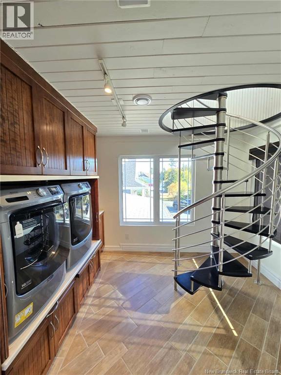 2156 Queen Elizabeth Drive Property Photo 40