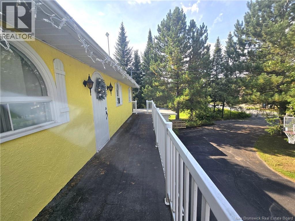 1252 Baisley Road Property Photo 42