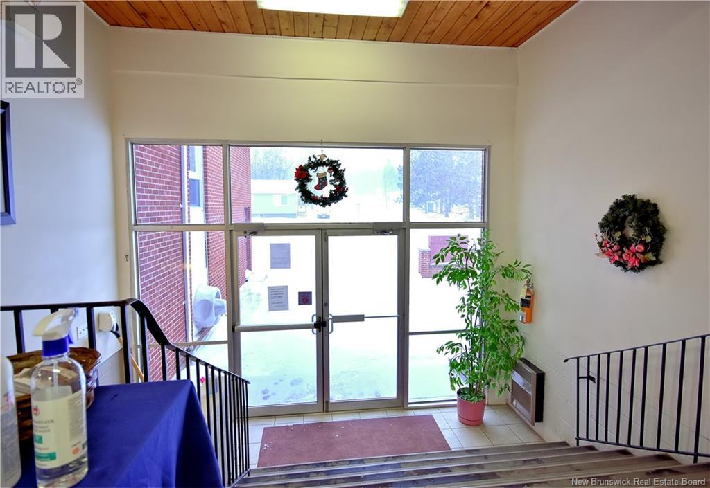 98 Mcnair Drive Property Photo 2