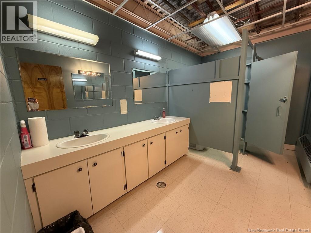 98 Mcnair Drive Property Photo 35