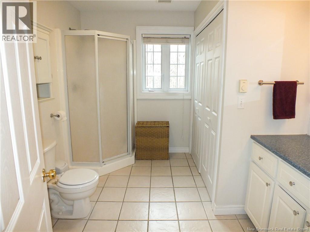 28 Mountain View Crescent Property Photo 24