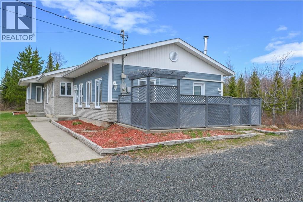 199 Saint-simon Road Property Photo 3