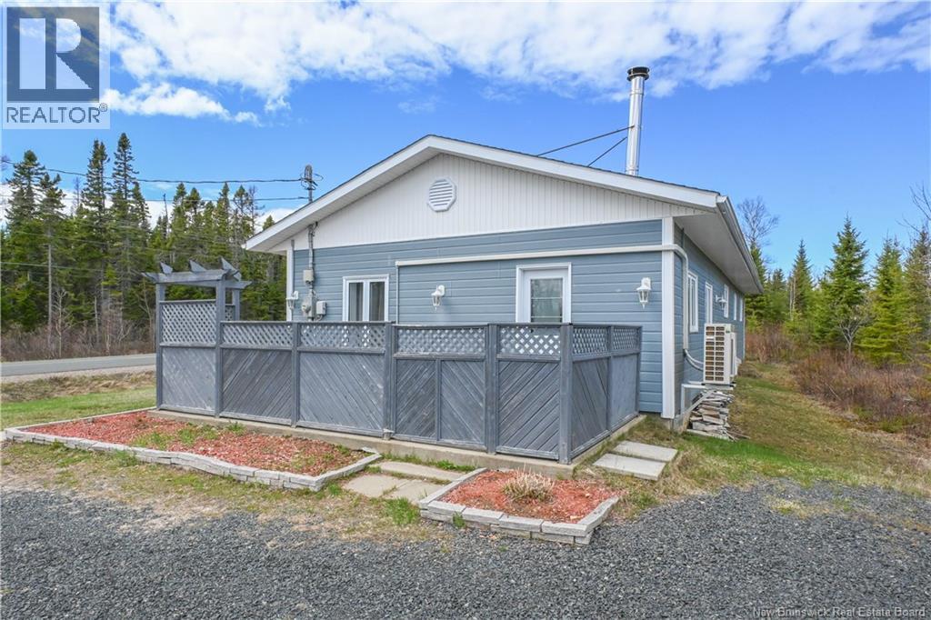 199 Saint-simon Road Property Photo 4