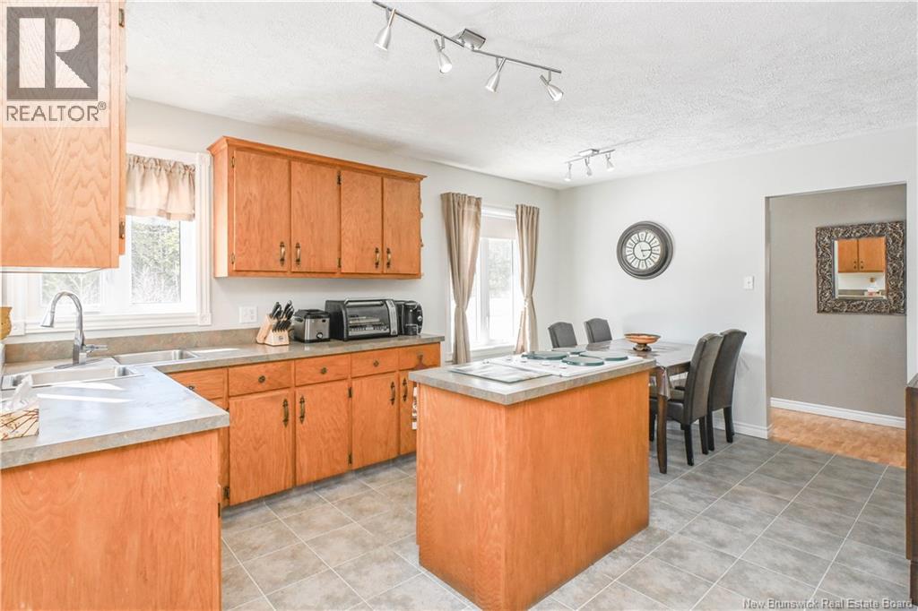 199 Saint-simon Road Property Photo 11