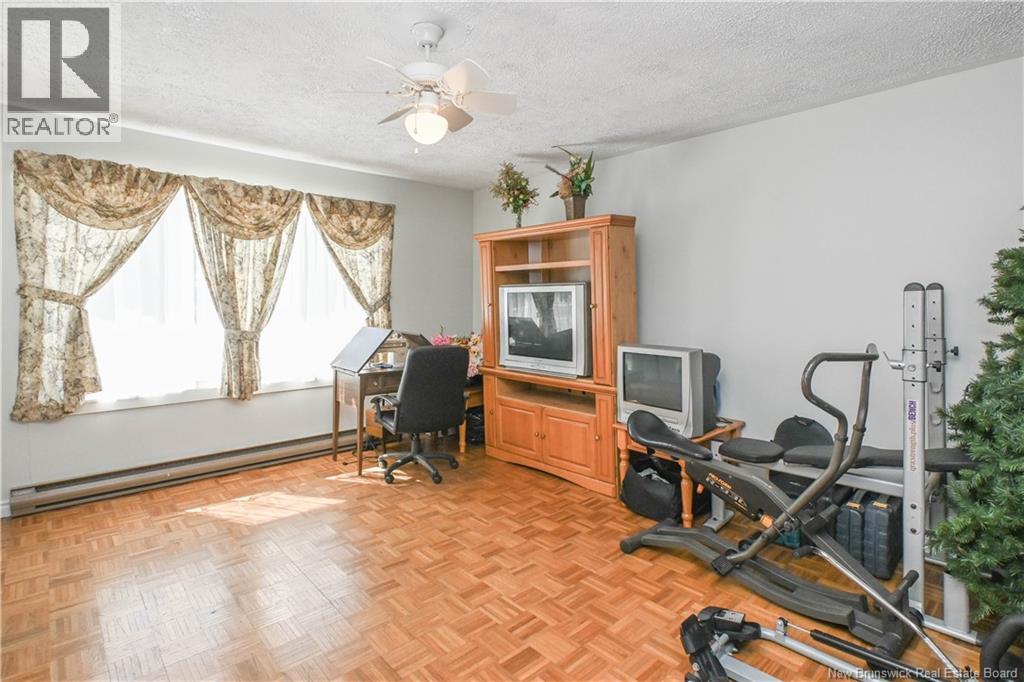 199 Saint-simon Road Property Photo 27
