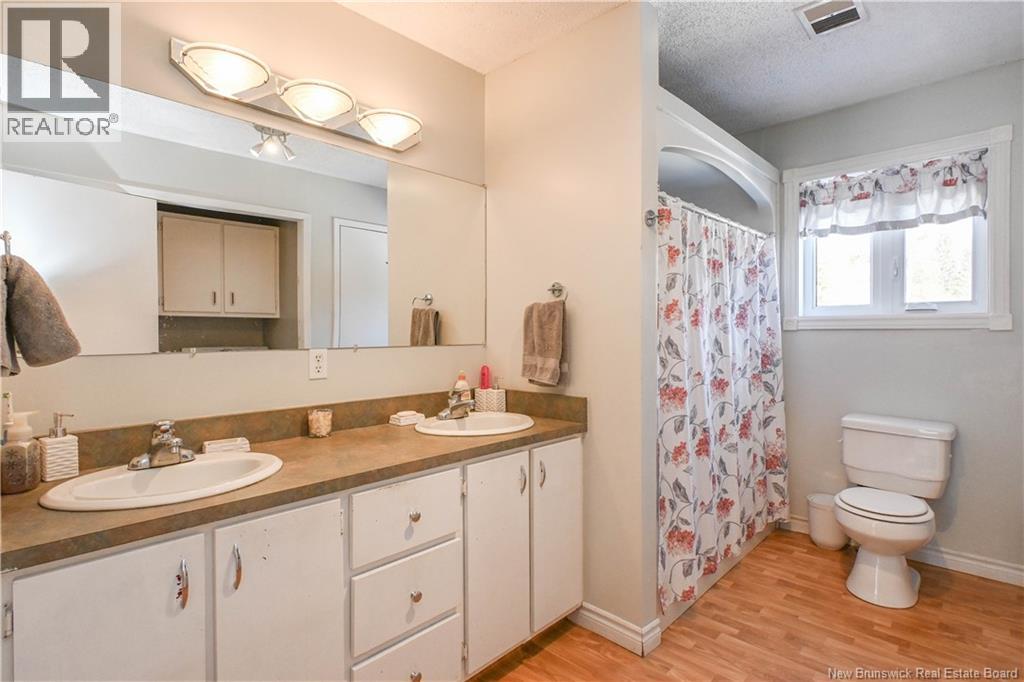 199 Saint-simon Road Property Photo 31