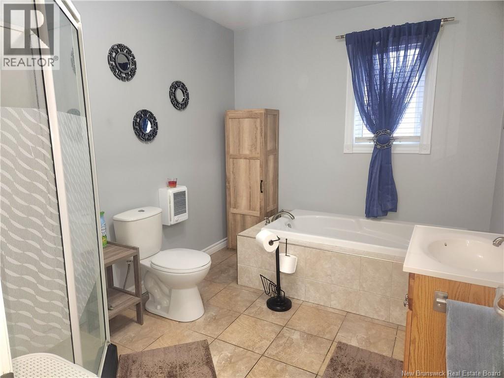 613 Madawaska Road Property Photo 8