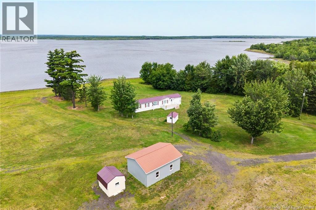 388 Cox Point Road Property Photo 1