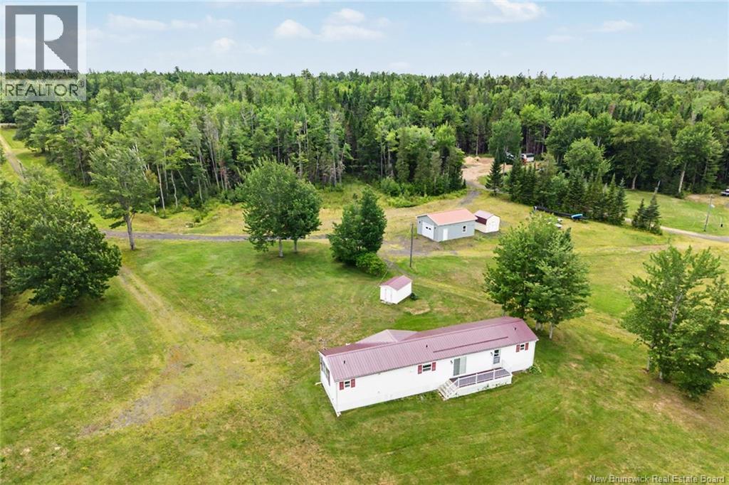 388 Cox Point Road Property Photo 4